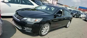 Honda Accord Touring 4dr Sedan FWD (3.5L 6cyl 6A) 2013 Black