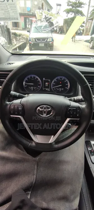 Steering Wheel for Toyota Highlander 2018