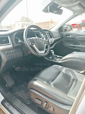 Toyota Highlander Limited Platinum 4x4 V6 (3.5L 6cyl 8A) 2018 White