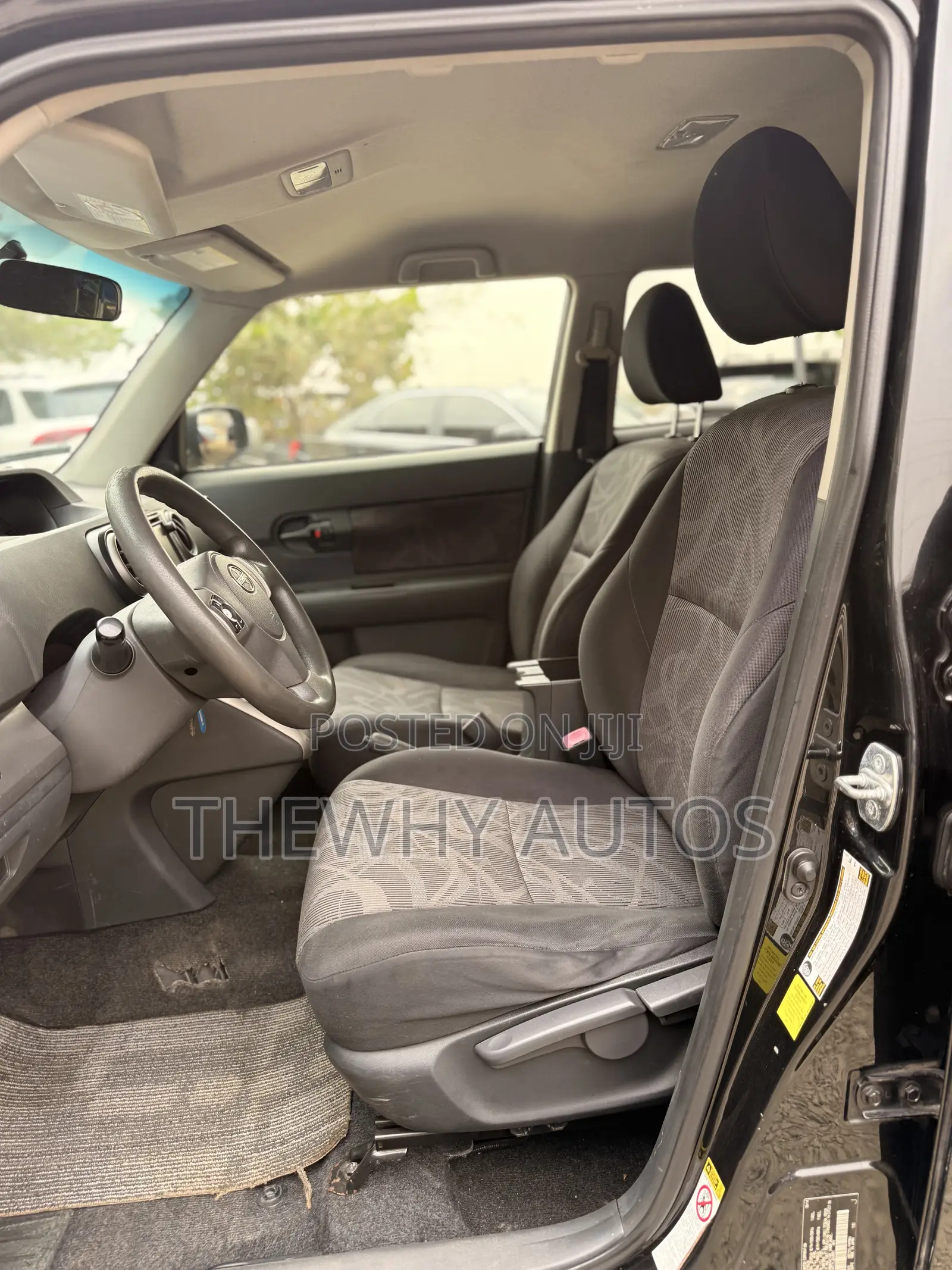 Scion xB Base 2015 Black