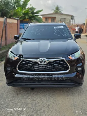 Toyota Highlander XLE AWD 2020 Black