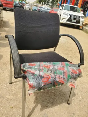 4legs Visitor Chair