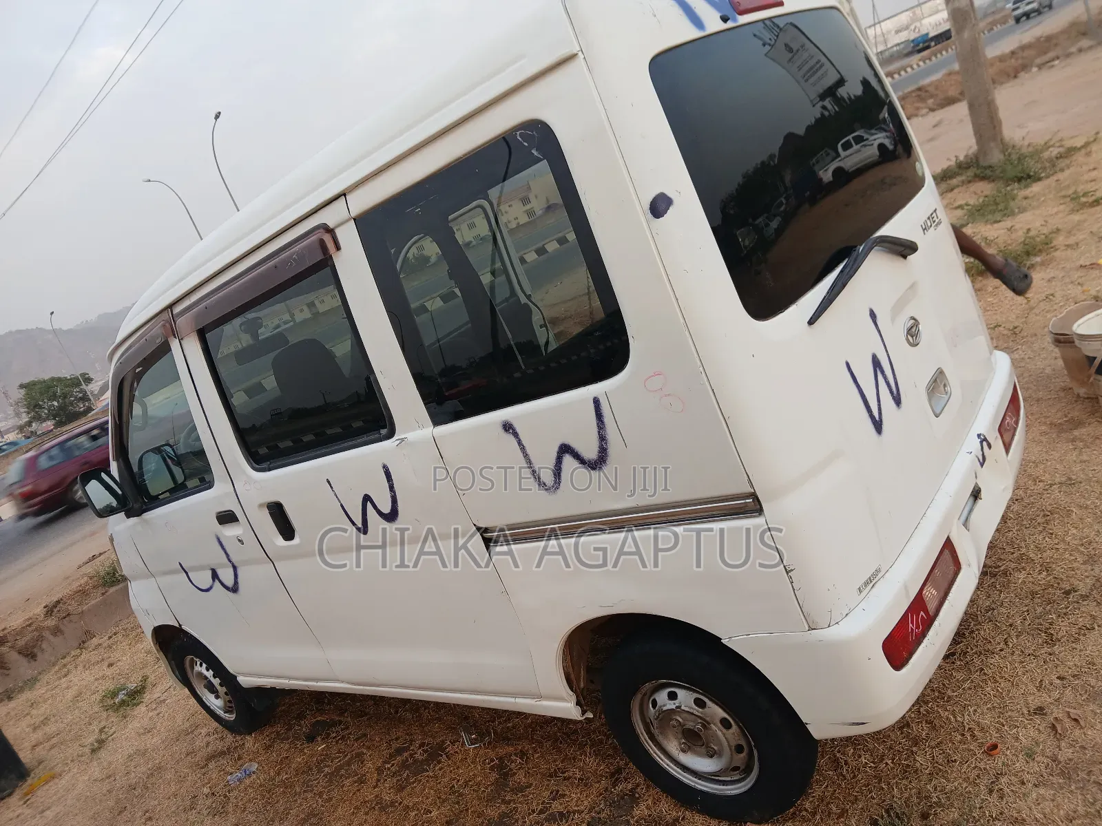 Daihatsu Hijet 2010 White