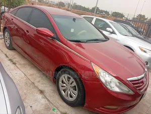 Hyundai Sonata 2010 Red