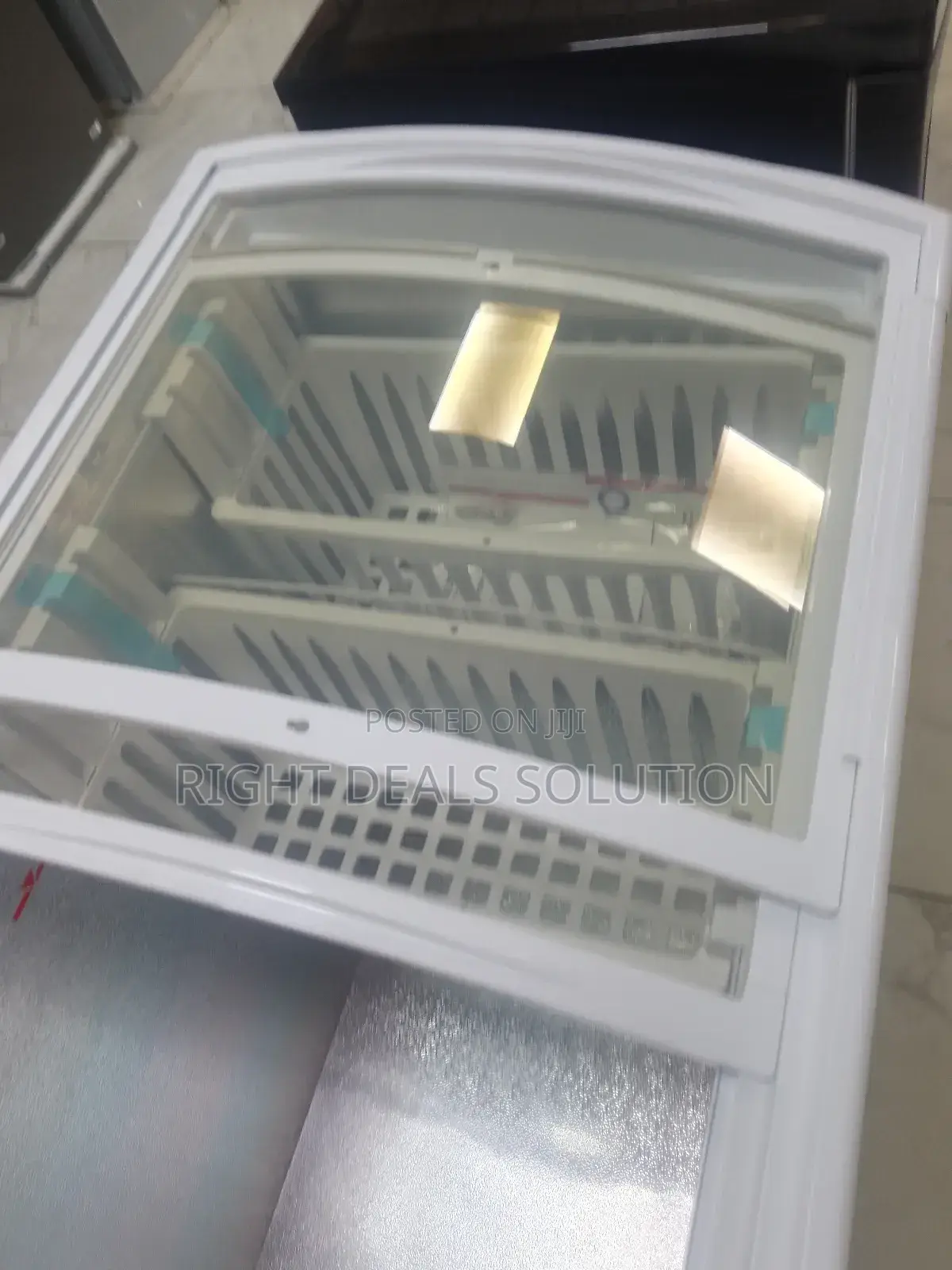 Polystar 226 Litres Showcase Chest Freezer for Parlours Stores