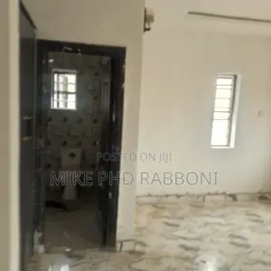 4bdrm Duplex in G R.A, Enugu for rent