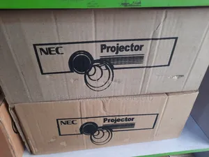 4000 Lumens Nec Projector
