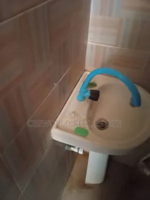 1bdrm Apartment in Prosperity Estate, Akala Express for rent