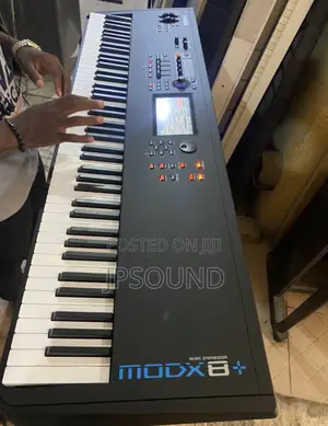Yamaha Modx8+ Keyboard