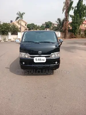 Toyota Regius 2012 Black