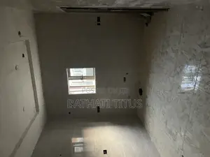 3bdrm Block of Flats in Mbora for rent