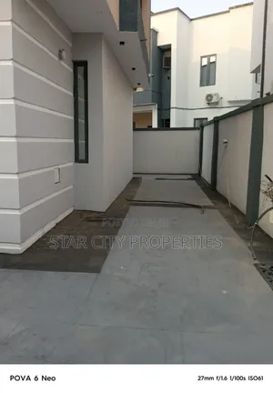4bdrm Duplex in Omole Phase 1 for rent