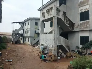 3bdrm Block of Flats in Off Okunola Road, Egbeda for sale