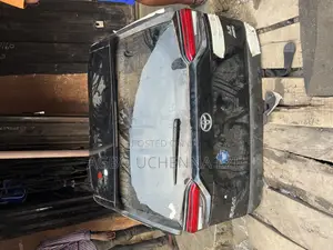 Toyota Boot Rav4 2020 Complete