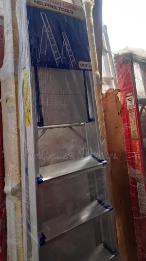8 Steps Aluminium Ladder