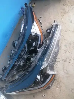 Full Light Corolla 2020