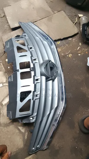 Front Grille for Nissan Versa 2015