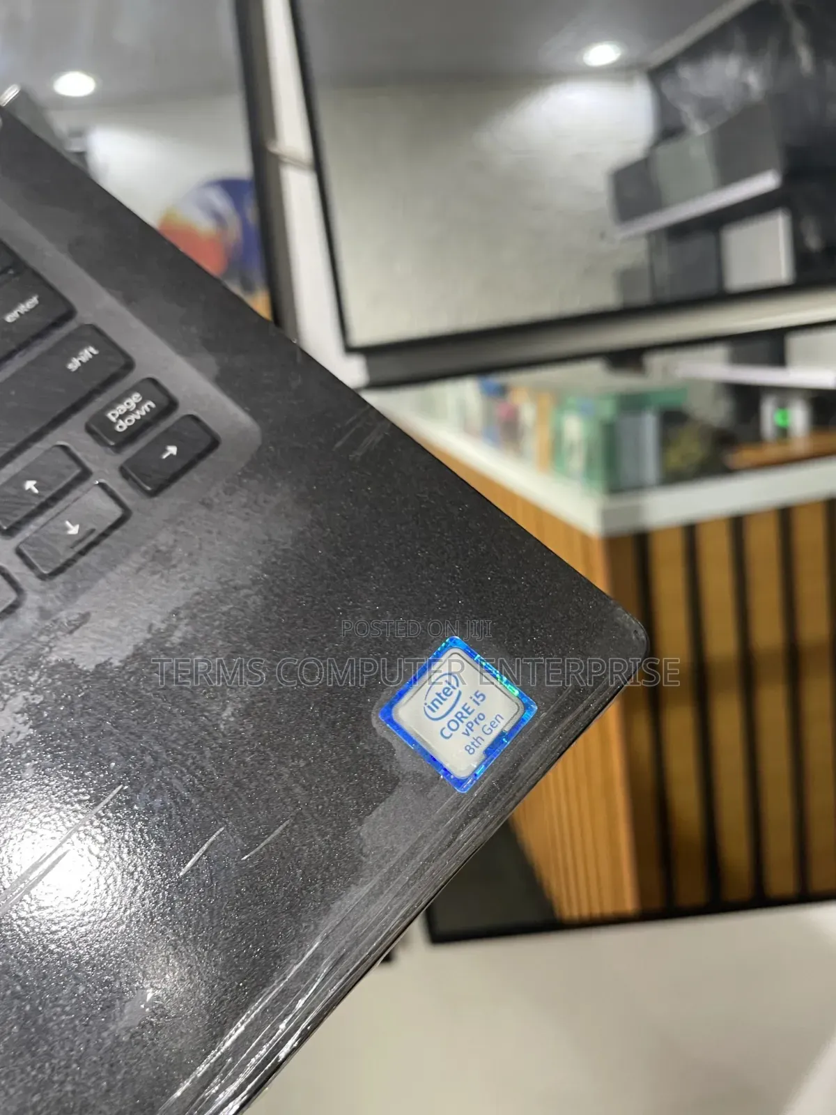 Laptop Dell Latitude 7400 8GB Intel Core I5 SSD 256GB