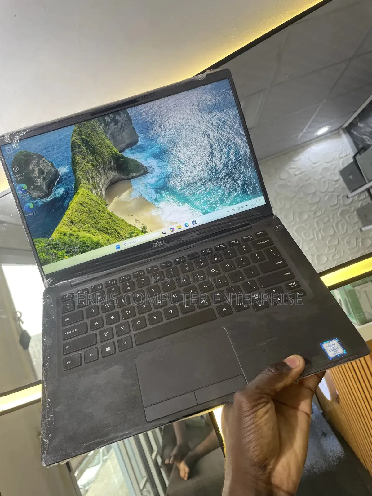 Laptop Dell Latitude 7400 8GB Intel Core I5 SSD 256GB