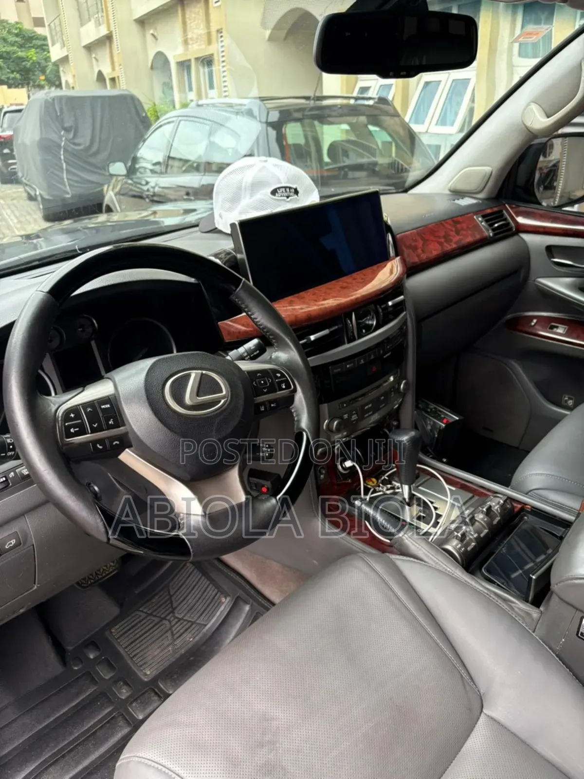 Lexus LX 570 2012 Black