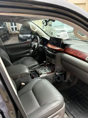 Lexus LX 570 2012 Black
