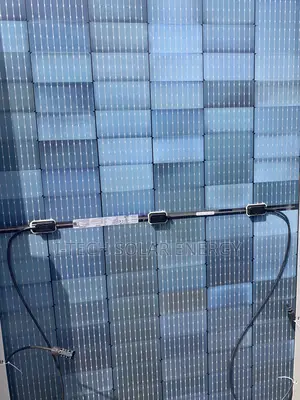 550watts Jinko Solar Panels