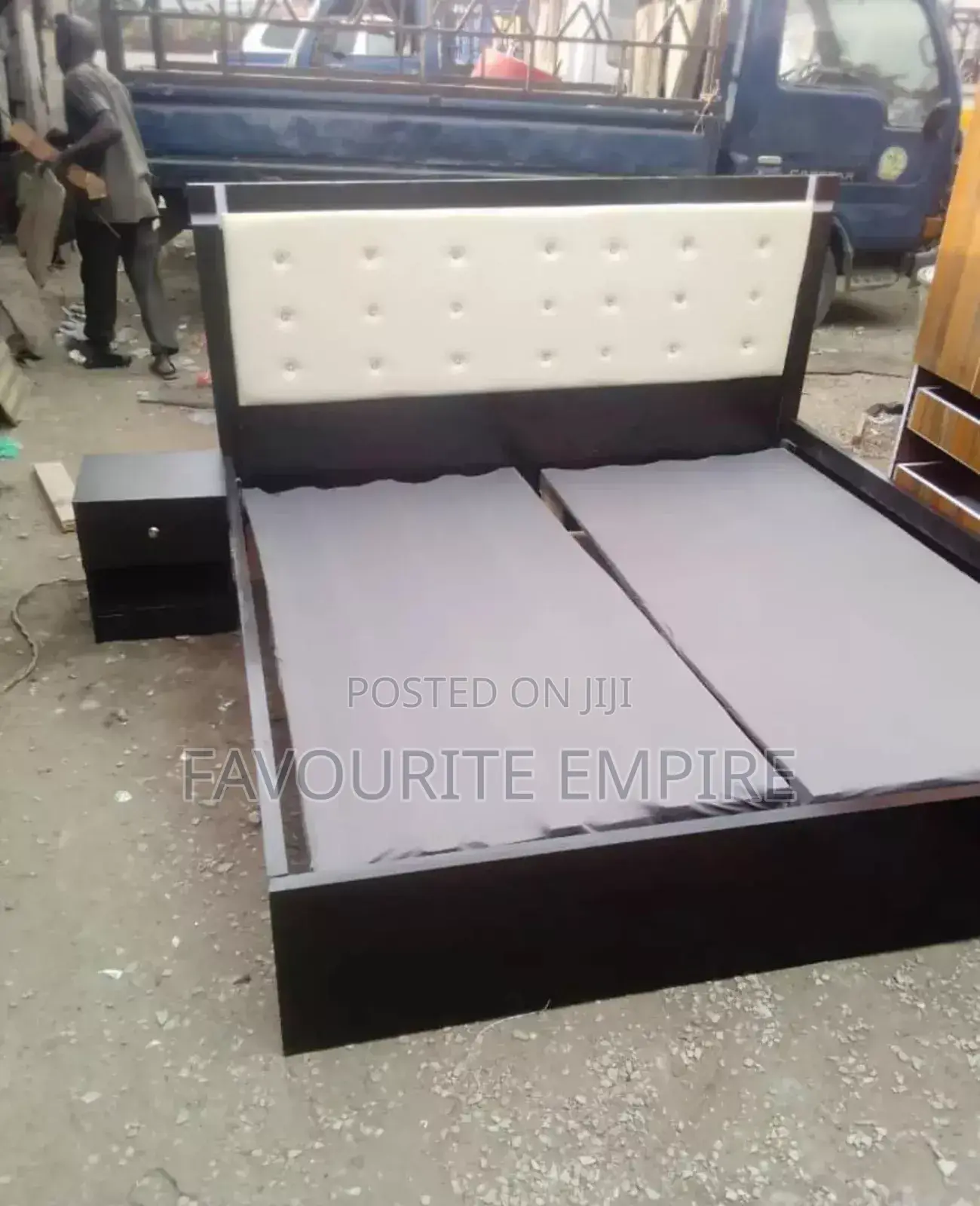 6by6 Bedframe