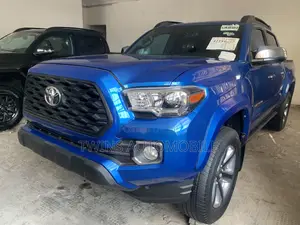 Toyota Tacoma Limited 2018 Blue