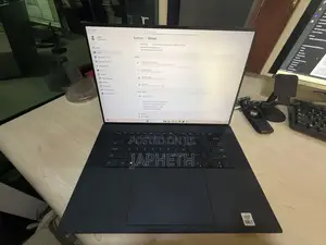 Laptop Dell Precision 5550 32GB Intel Core i7 SSD 512GB