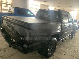 Toyota Tacoma Limited Double Cab 6' Bed V6 AT 2023 Black