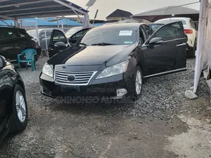 Lexus ES 350 2011 Black