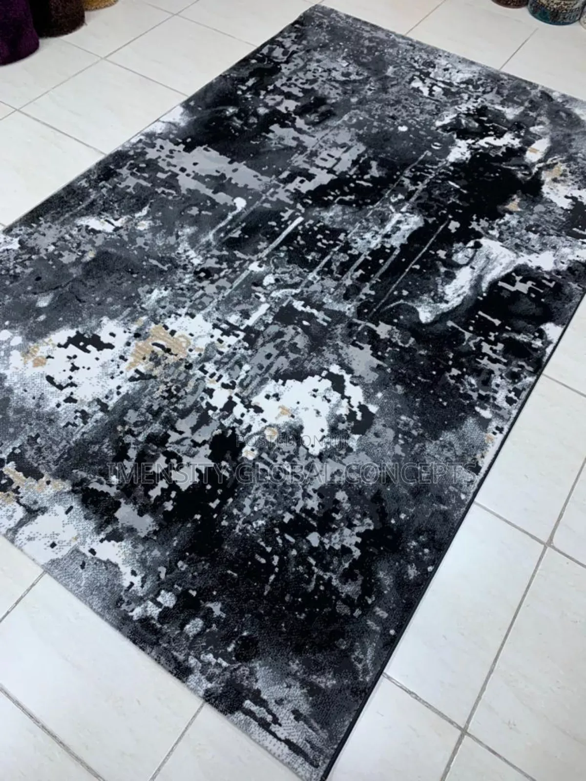 Center Rug 5/7