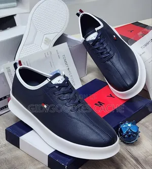Tommy Hilfiger Plain Sneakers