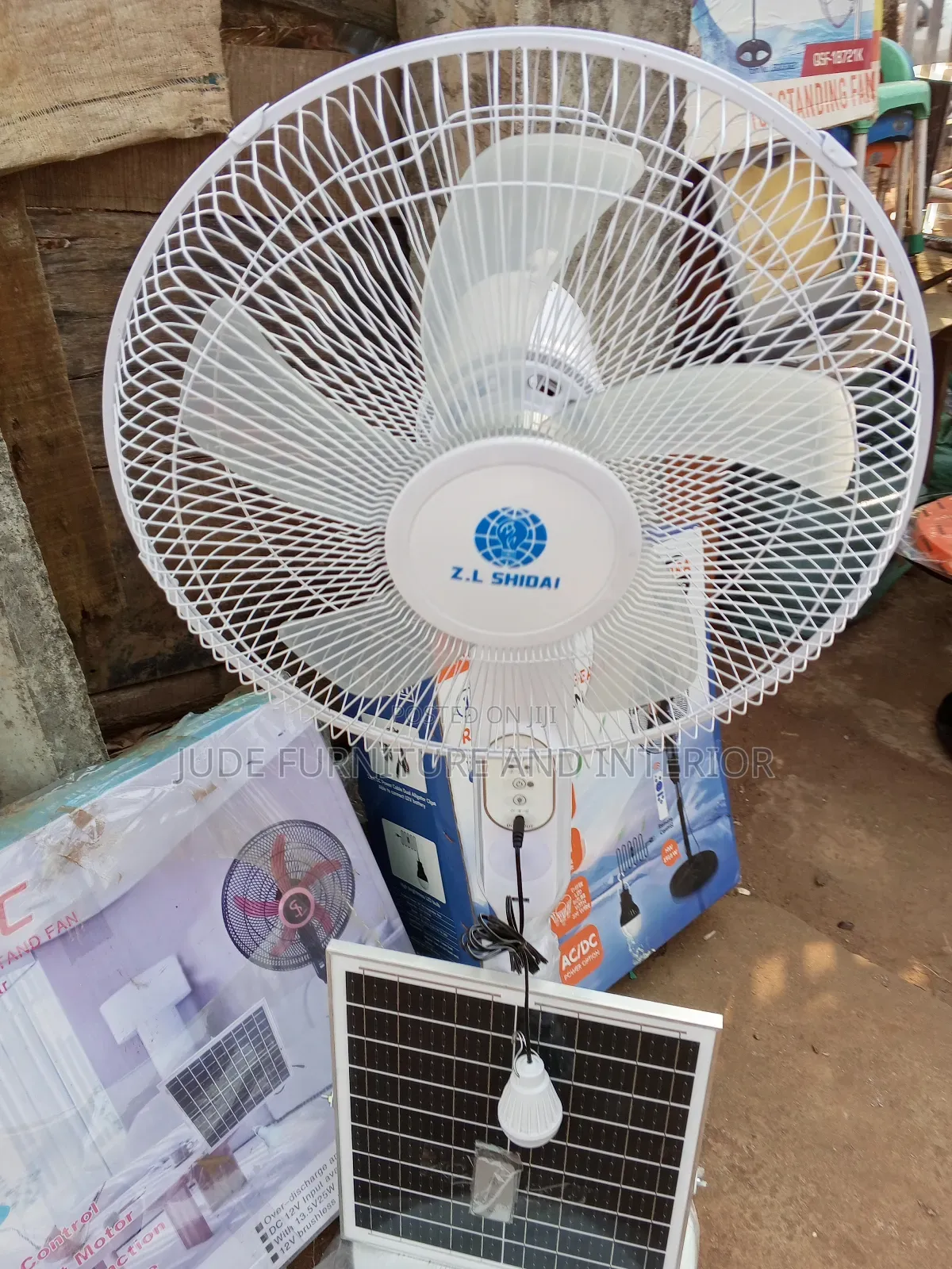 Solar Fan With Remote