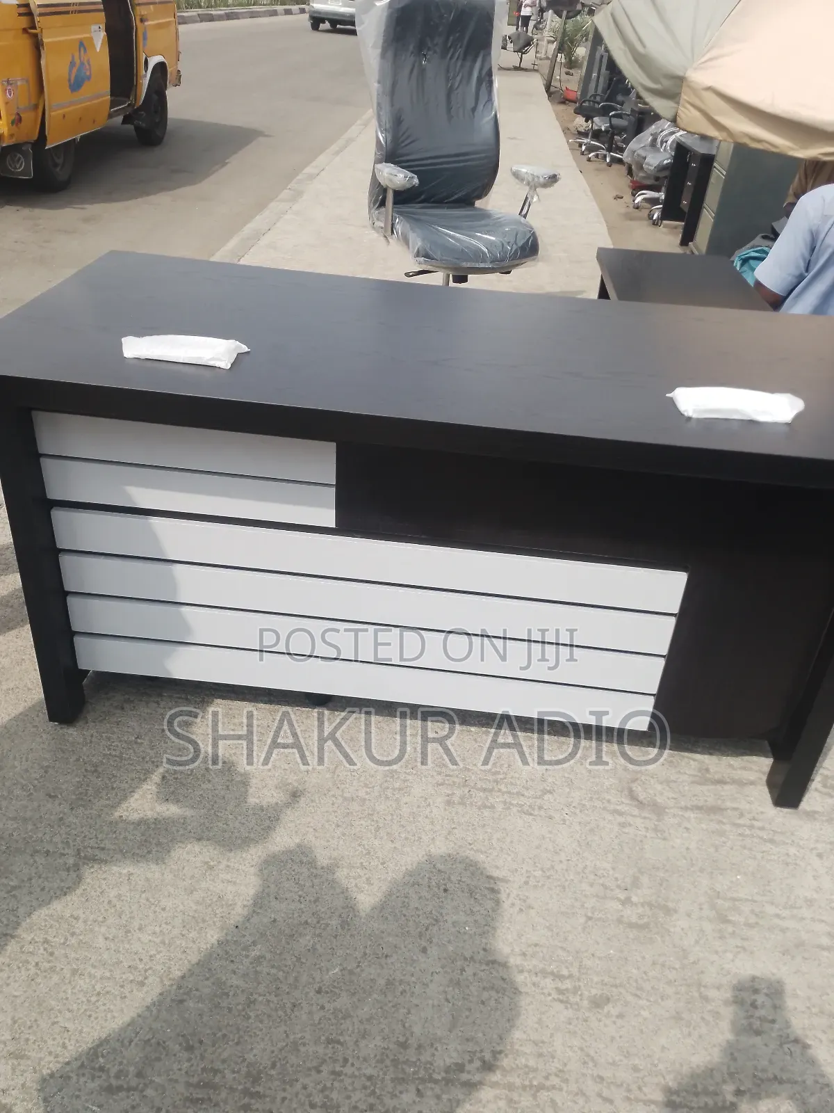 Executive Director Table With Extension
