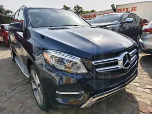 Mercedes-Benz GLE-Class GLE 350 2018 Blue
