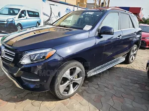 Mercedes-Benz GLE-Class GLE 350 2018 Blue