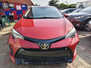 Toyota Corolla SE (1.8L 4cyl 6M) 2018 Red