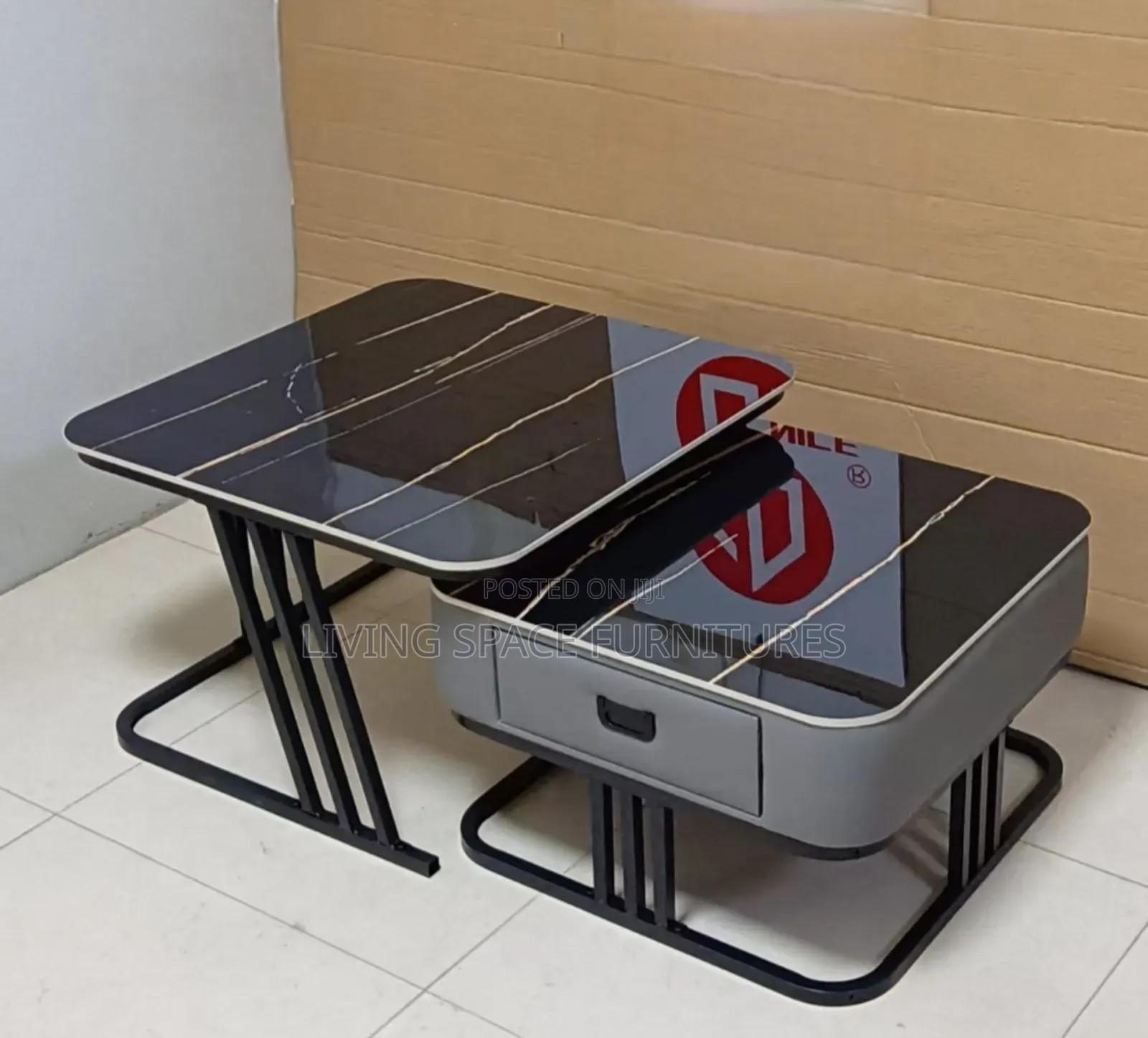 Quality Center Table Set