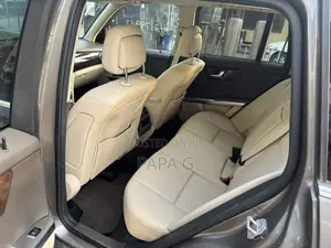 Mercedes-Benz GLK-Class 350 2014 Gray