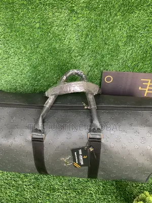 Big Size Luggage/ Traveling Bag
