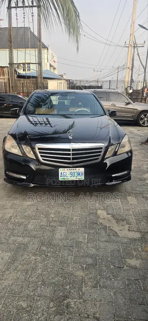 Mercedes-Benz E350 2010 Black