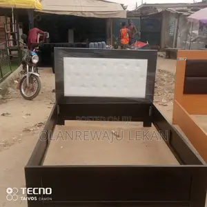 4 1⁄2 by 6ft HDF Bedframe (+1 Side Drawer)