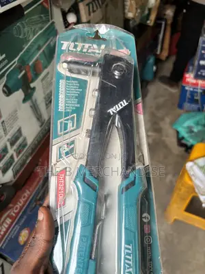 Total Hand Riveter