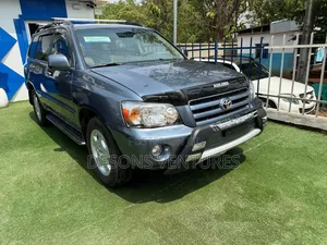 Toyota Highlander V6 2005 Blue