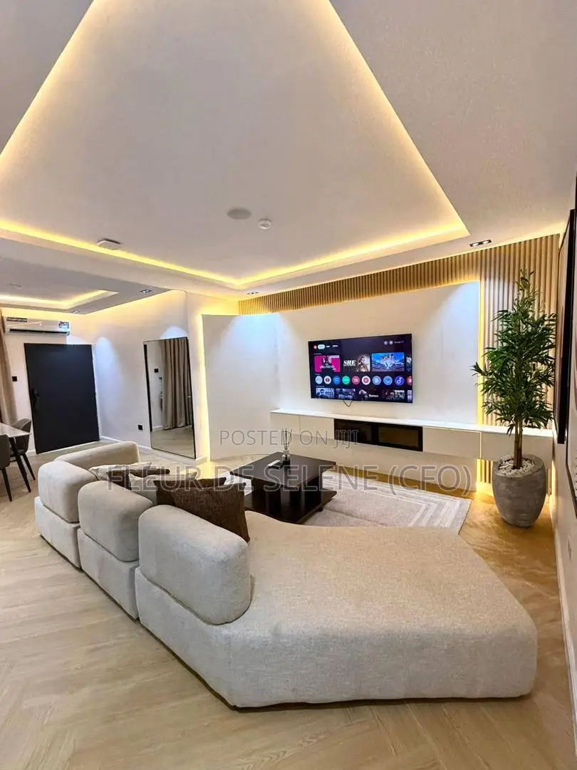 Service Apartment 