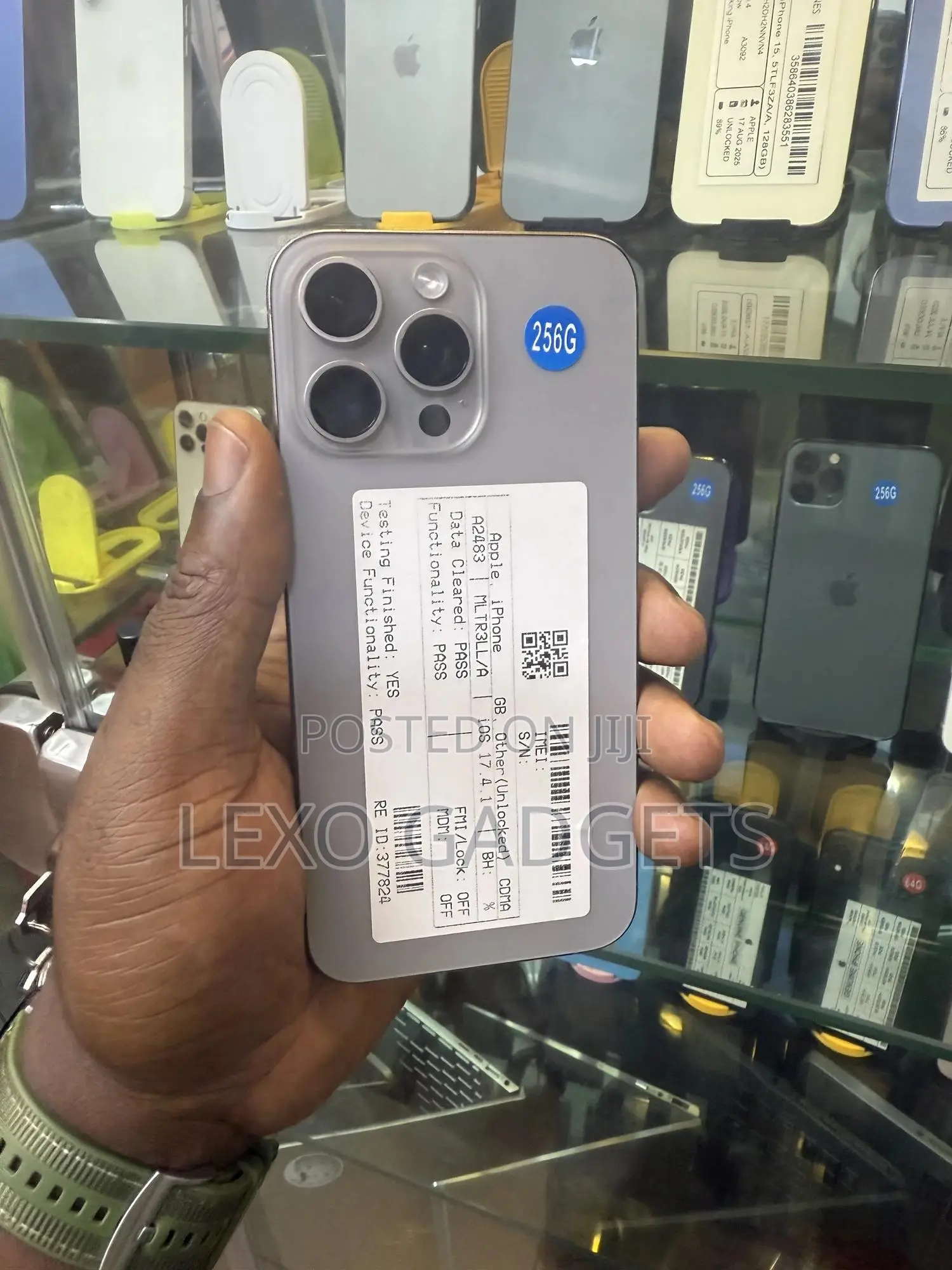 Apple iPhone 15 Pro Max 256 GB Silver