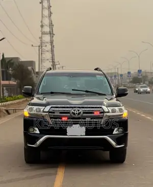 Toyota Land Cruiser 2018 Black