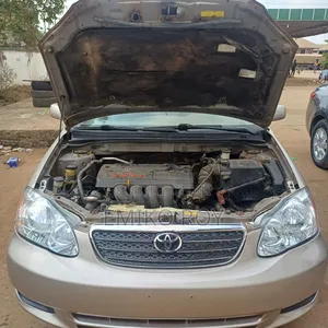 Toyota Corolla LE 2004 Pink
