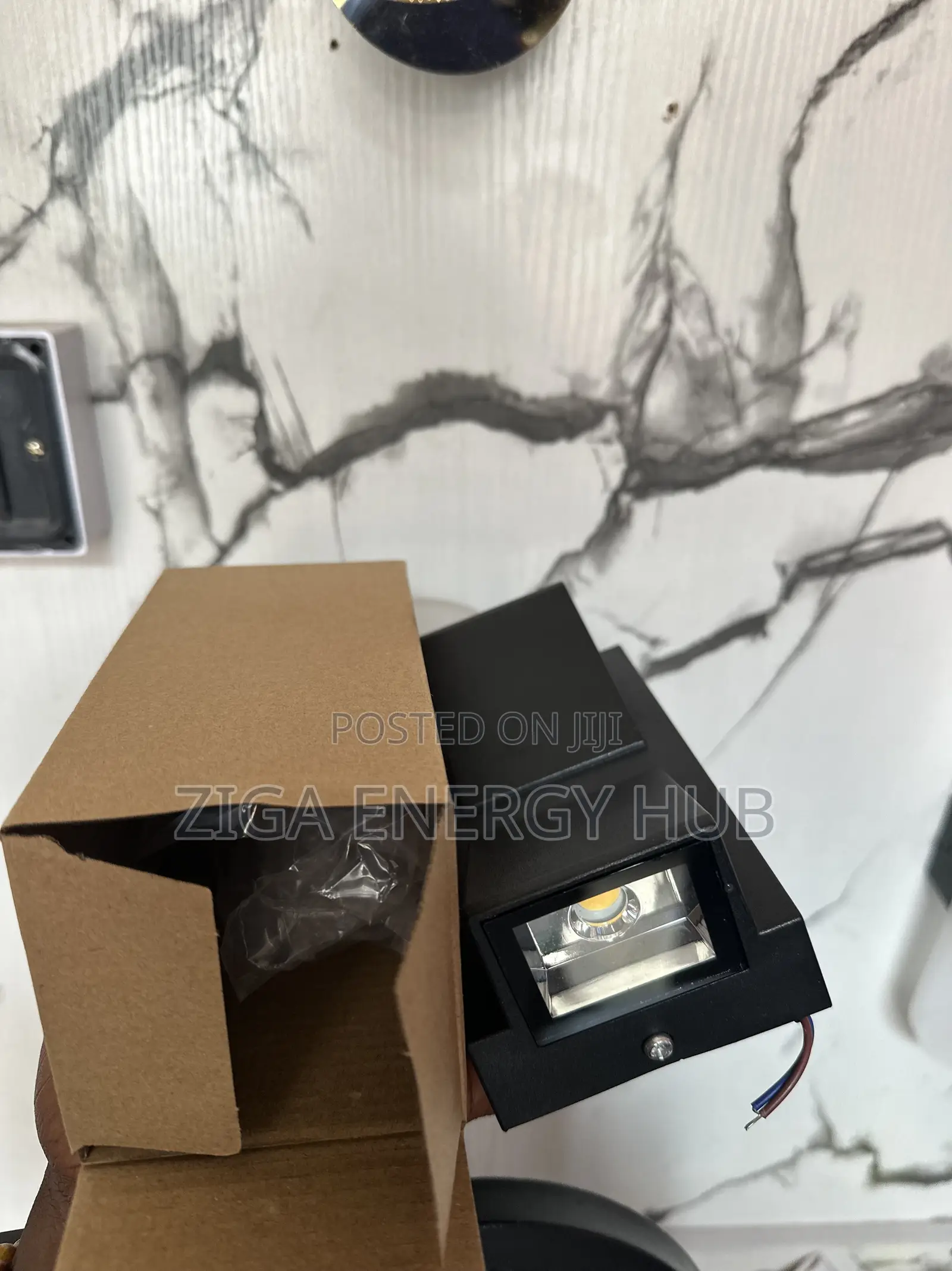 Led Output Wall Lamp